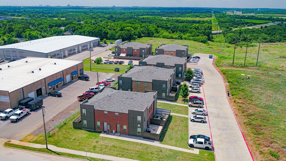 3601 Valley Vista Dr, Hurst, TX for sale - Building Photo - Image 2 of 4
