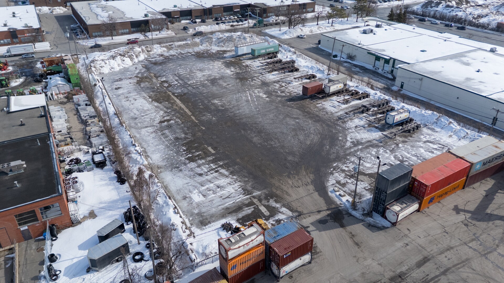 124 Av Labrosse, Pointe-claire, QC for lease Primary Photo- Image 1 of 10