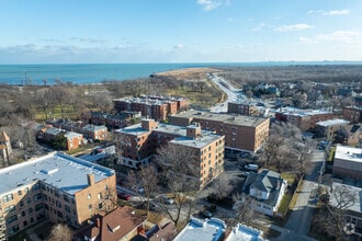 3075 E Cheltenham Pl, Chicago, IL - AERIAL map view