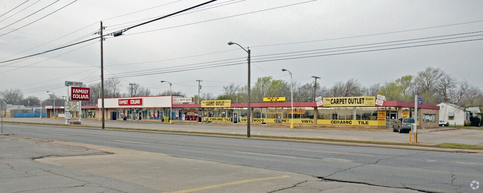 810-842 N Sheridan Rd, Tulsa, OK for lease - Building Photo - Image 2 of 5