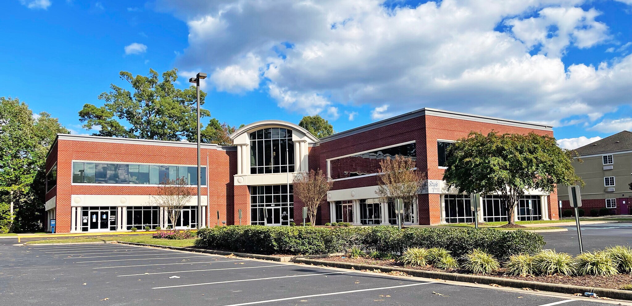 501 Village Ave, Yorktown, VA for sale Building Photo- Image 1 of 1