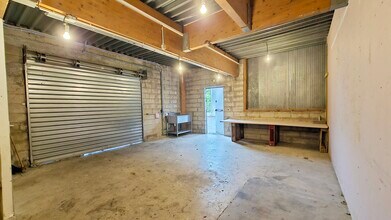 Avenue Clément Ader, Le Plessis-Trévise for lease Building Photo- Image 2 of 10