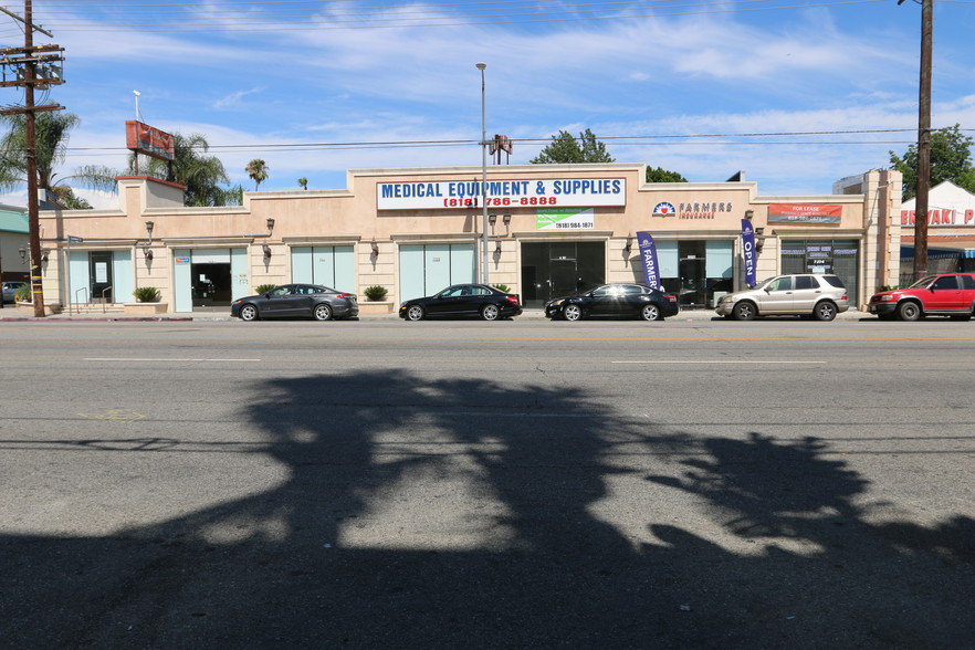 7316 Sepulveda Blvd, Van Nuys, CA for lease - Primary Photo - Image 1 of 5