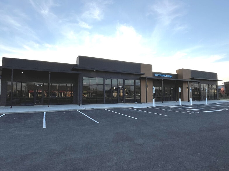 1021 Columbus Ave, Marysville, OH for lease - Building Photo - Image 2 of 3