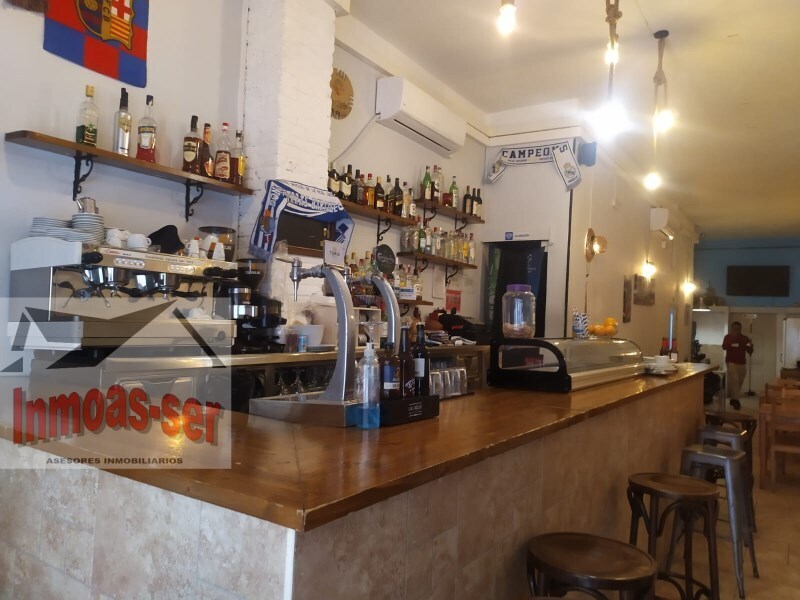 Retail in Barcelona, Barcelona for lease Interior Photo- Image 1 of 7