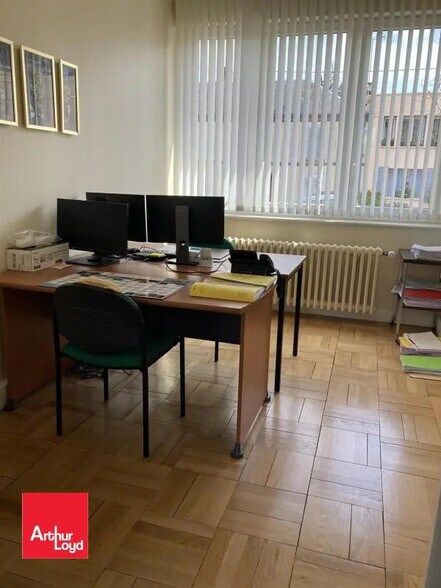 Office in Luisant for lease - Building Photo - Image 3 of 5