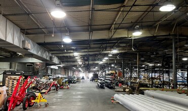 11616 Harry Hines Blvd, Dallas, TX à louer Photo du bâtiment- Image 1 de 3