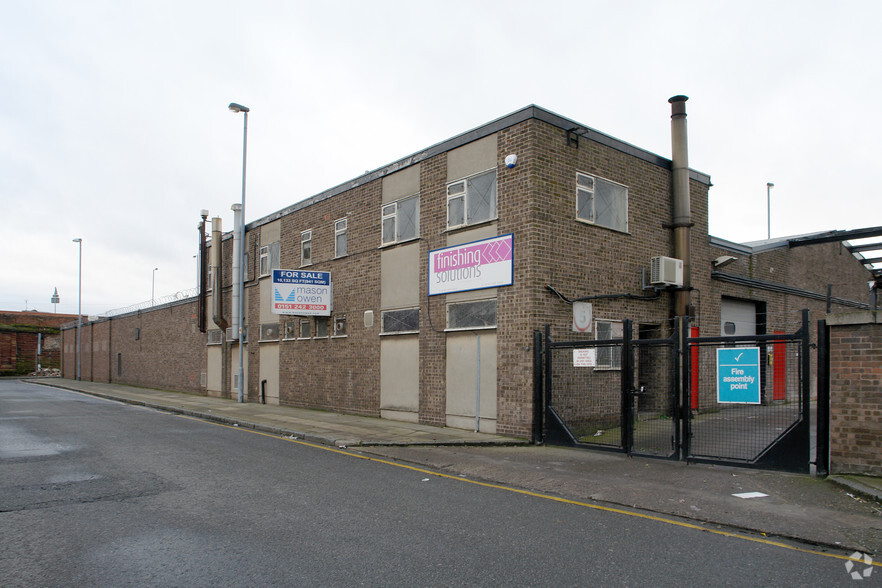 3 Bridge St, Bootle for sale - Building Photo - Image 1 of 1