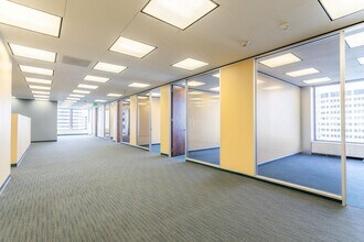 1 Kaiser Plz, Oakland, CA à louer Photo du bâtiment- Image 2 de 20