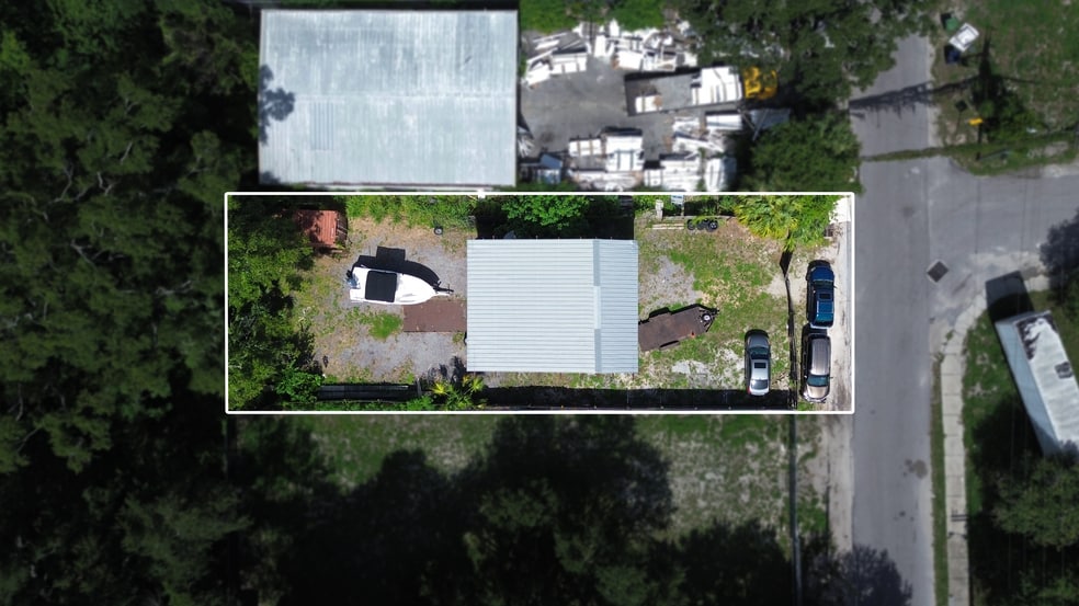 2801 E Wilder Ave, Tampa, FL for lease - Building Photo - Image 2 of 6