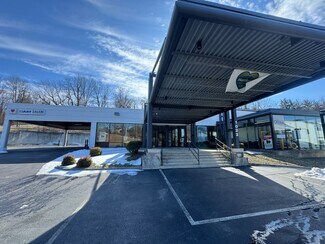 Plus de détails pour 1022 E Main St, Salem, VA - Commerce de détail à louer