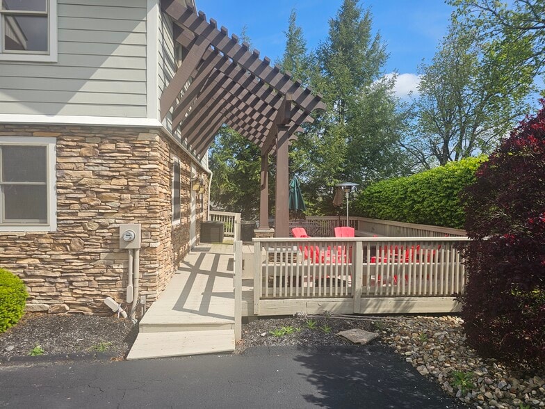 3554 Brecksville Rd, Richfield, OH à louer - Photo du bâtiment - Image 2 de 5
