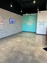 4404 NW Cache Rd, Lawton, OK for lease Interior Photo- Image 1 of 4