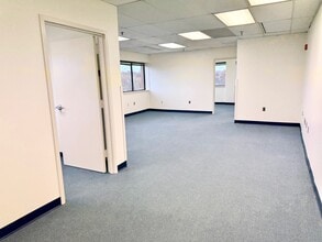 8550 Route 29, Fairfax, VA for lease Interior Photo- Image 2 of 12