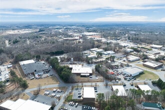 980 3rd Ave SE, Hickory, NC - AÉRIEN  Vue de la carte - Image1