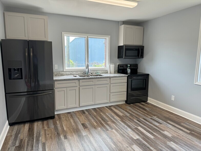 91 Green St, Warner Robins, GA à vendre - Photo intérieure - Image 3 de 8