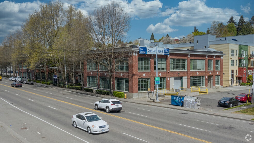1130 Rainier Ave S, Seattle, WA for lease - Building Photo - Image 2 of 6