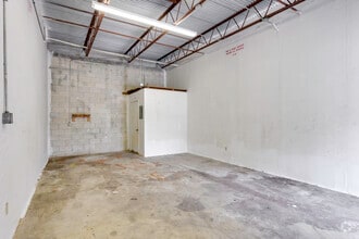 4155 Dow Rd, Melbourne, FL for lease Interior Photo- Image 1 of 2