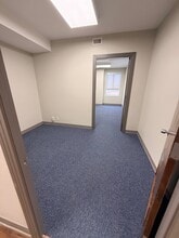 121 S Broadway Ave, Tyler, TX for lease Interior Photo- Image 1 of 4