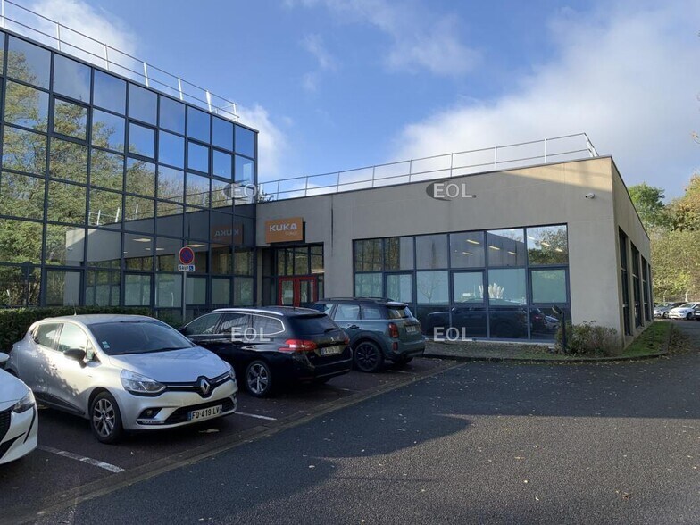 Flex dans Villebon-sur-Yvette à louer - Photo du bâtiment - Image 2 de 11