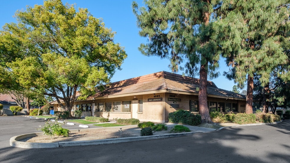 4844 N 1st St, Fresno, CA for sale - Building Photo - Image 1 of 6