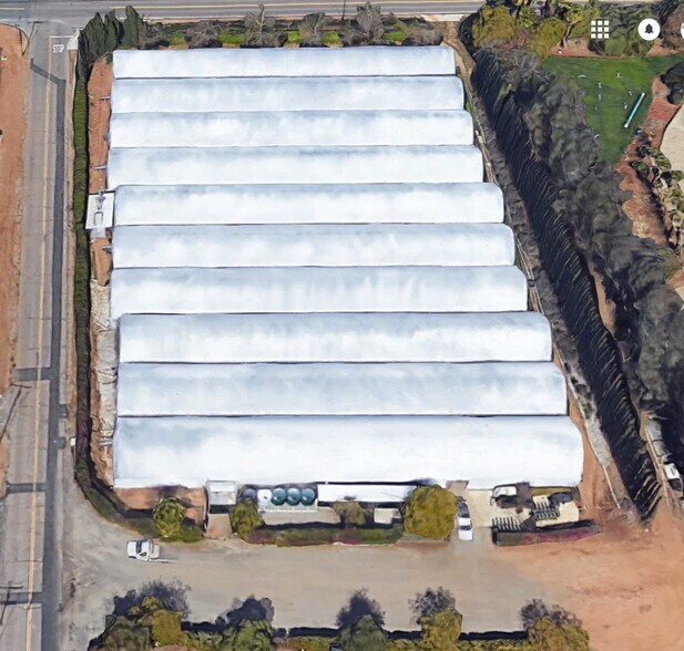 501 Osborne St, Vista, CA à vendre - Photo du bâtiment - Image 3 de 11