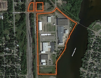 Plus de détails pour 700 Paul Larson Memorial Dr, Little Falls, MN - Industriel à vendre