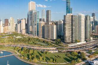 400 E Randolph St, Chicago, IL - Aérien  Vue de la carte