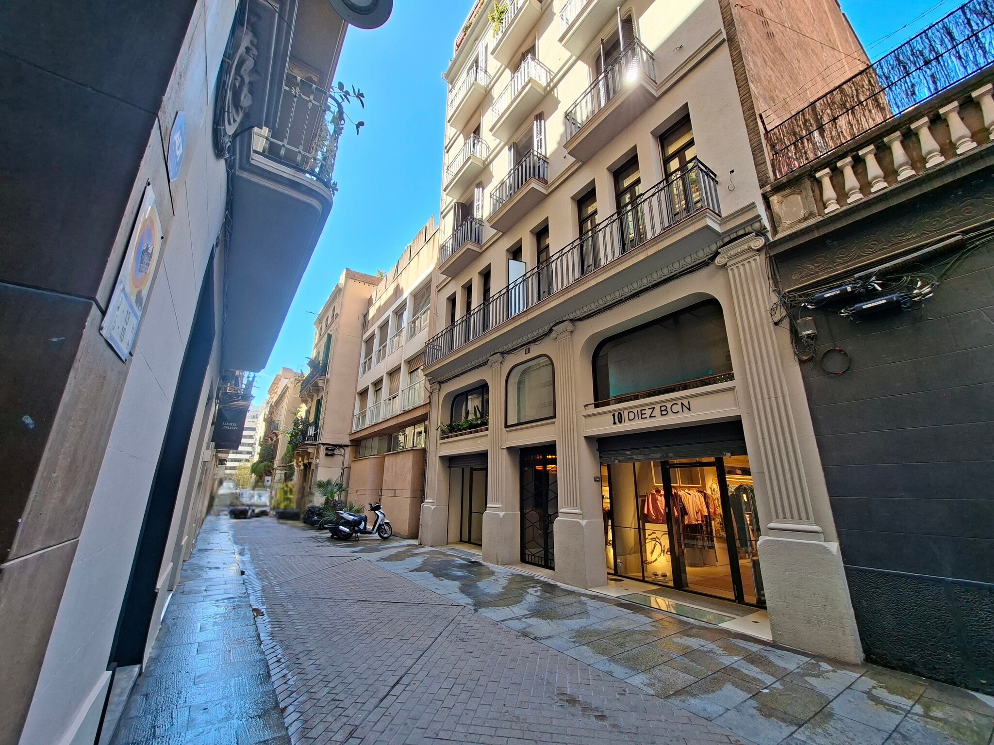 Carrer de Sèneca, 8, Barcelone, Barcelona à louer Photo du bâtiment- Image 1 de 5