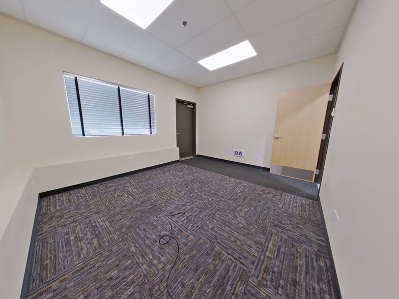 4107 Industrial Ave, Springfield, OR for lease - Interior Photo - Image 3 of 15