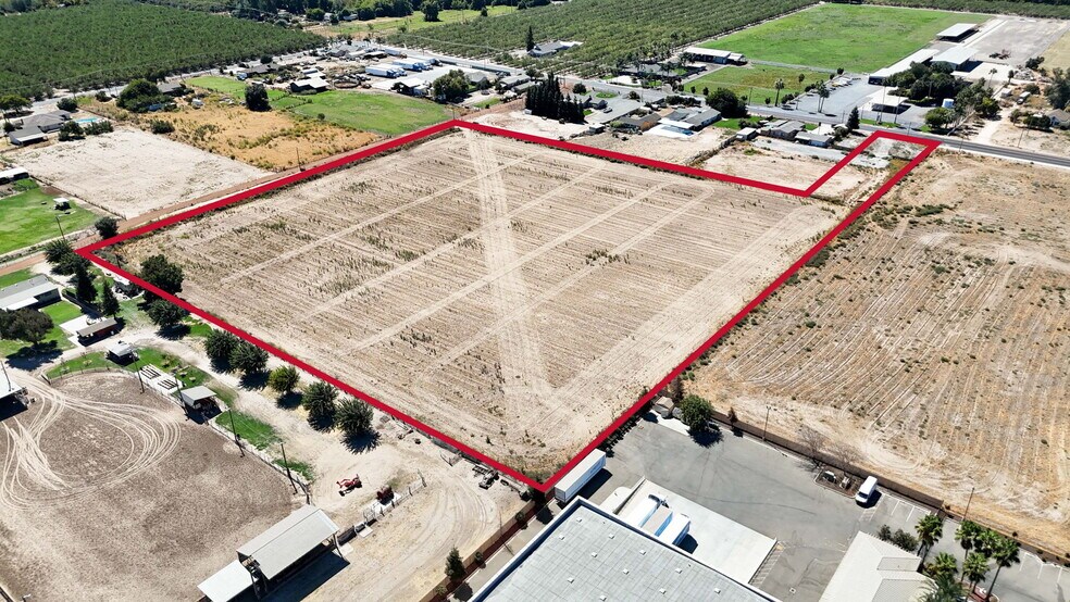 1224 S Tegner Rd, Turlock, CA à vendre - Photo du bâtiment - Image 2 de 26