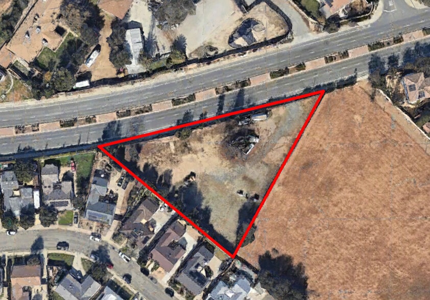 2534 E El Norte Pky, Escondido, CA for lease - Building Photo - Image 2 of 6