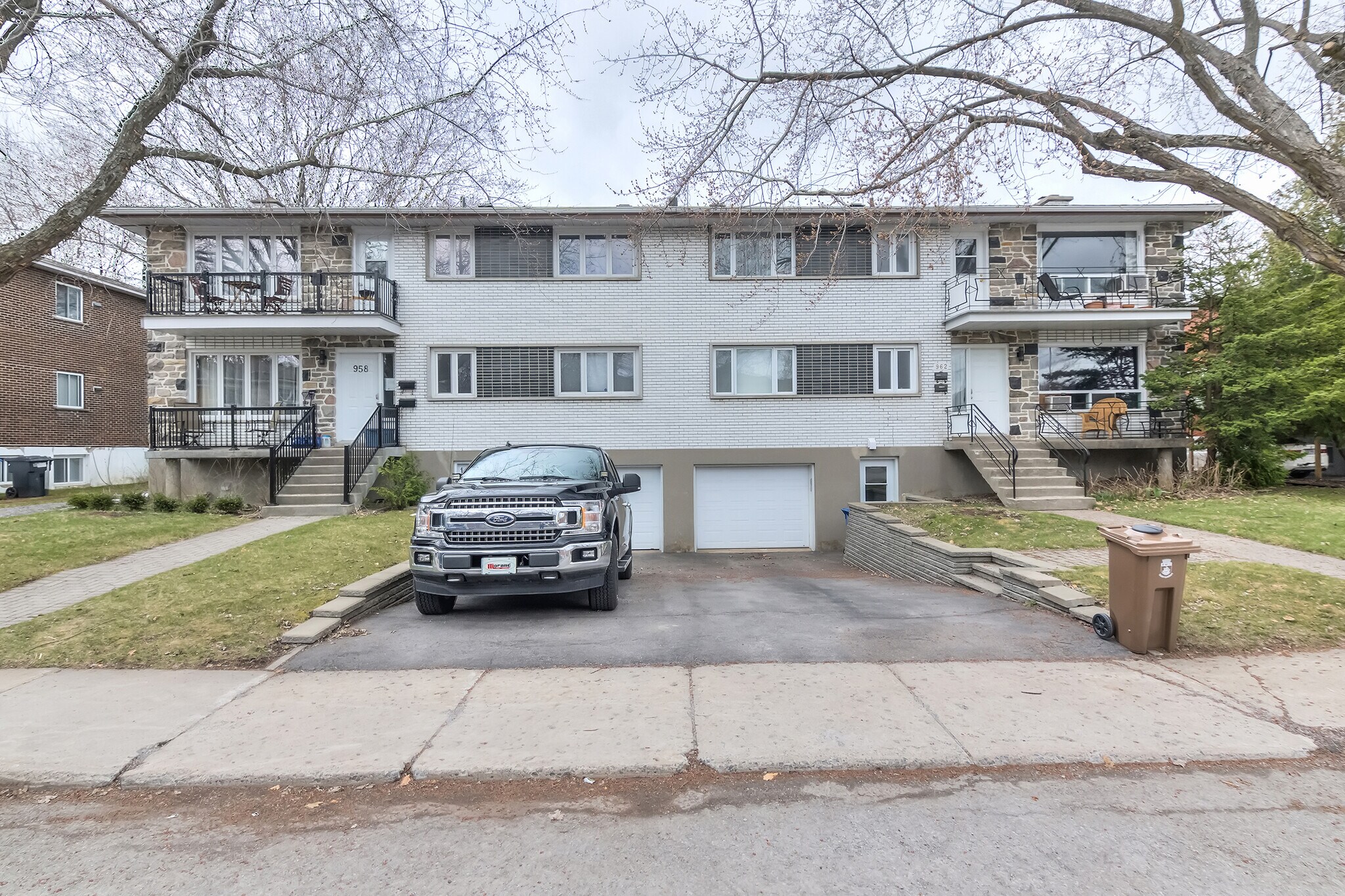 962 Rue Boissy, Saint-lambert, QC à vendre Photo principale- Image 1 de 1