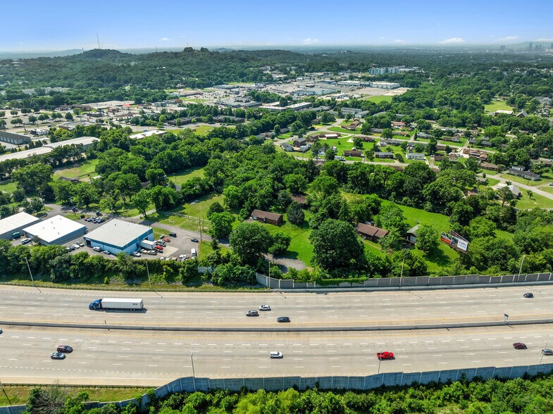 316 Homestead Rd, Nashville, TN à vendre - Photo du bâtiment - Image 2 de 24