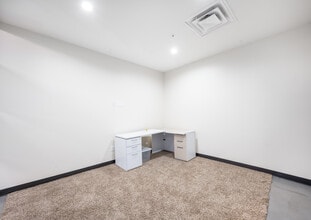 3001 Brighton Blvd, Denver, CO for lease Interior Photo- Image 2 of 5
