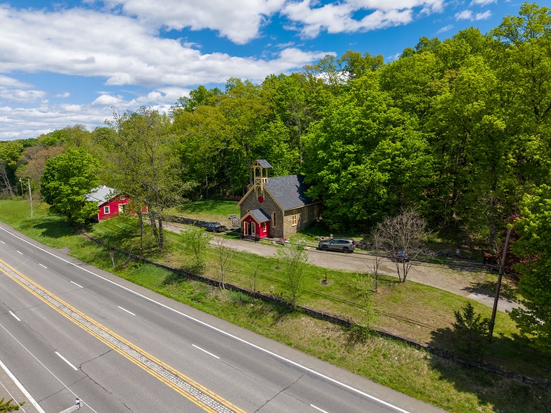 5768-5774 Albany Post Rd, Rhinebeck, NY for sale - Building Photo - Image 2 of 32