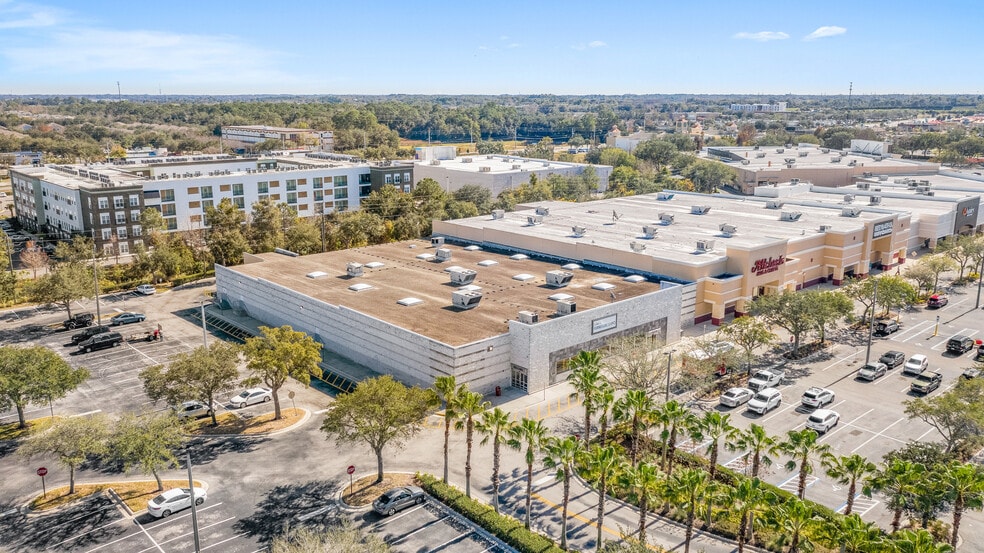 101 Towne Center Blvd, Sanford, FL à louer - Photo du bâtiment - Image 3 de 4