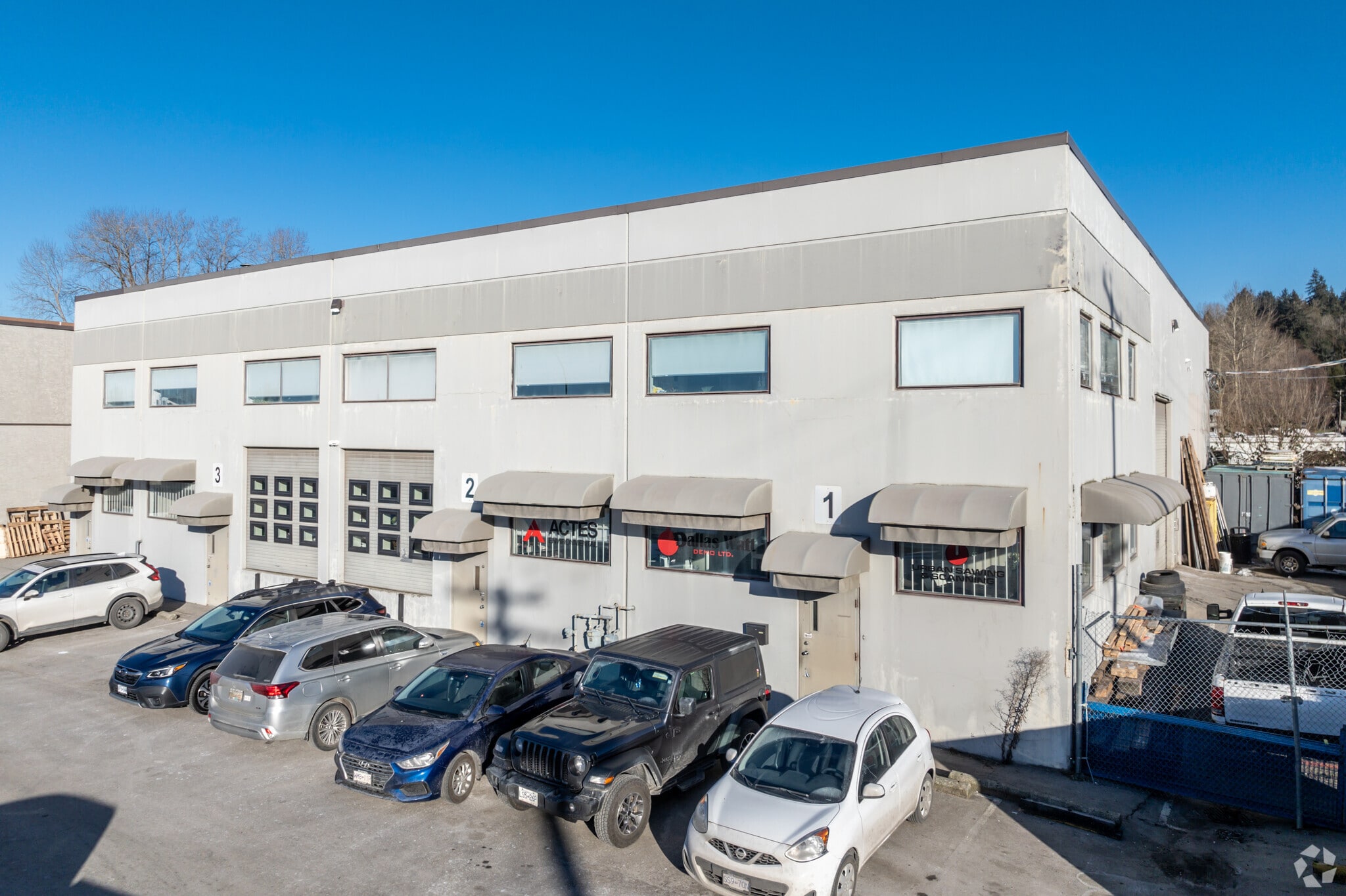 211 Schoolhouse St, Coquitlam, BC for lease Primary Photo- Image 1 of 9