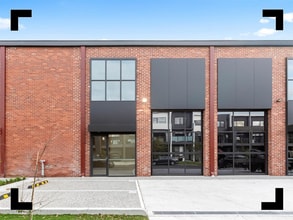 33-51 Ambrose Ave, Cheltenham for lease Building Photo- Image 1 of 7