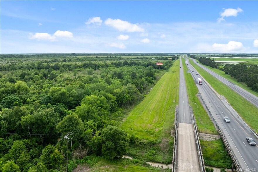 S 0 I-10 S Frontage Rd, Roanoke, LA for sale - Building Photo - Image 2 of 10