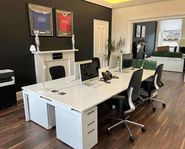 1-5 Commercial St, Edinburgh à louer - Photo du bâtiment - Image 2 de 5