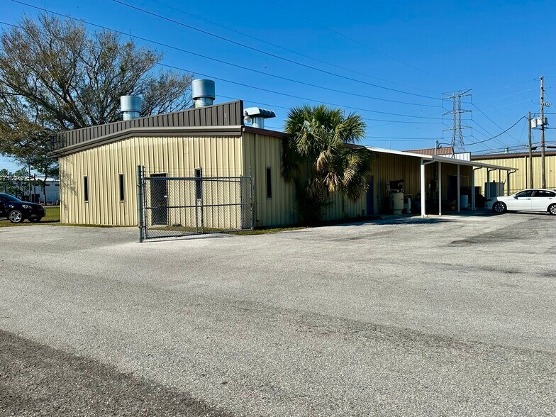 14483 62nd St N, Clearwater, FL for sale - Building Photo - Image 1 of 1
