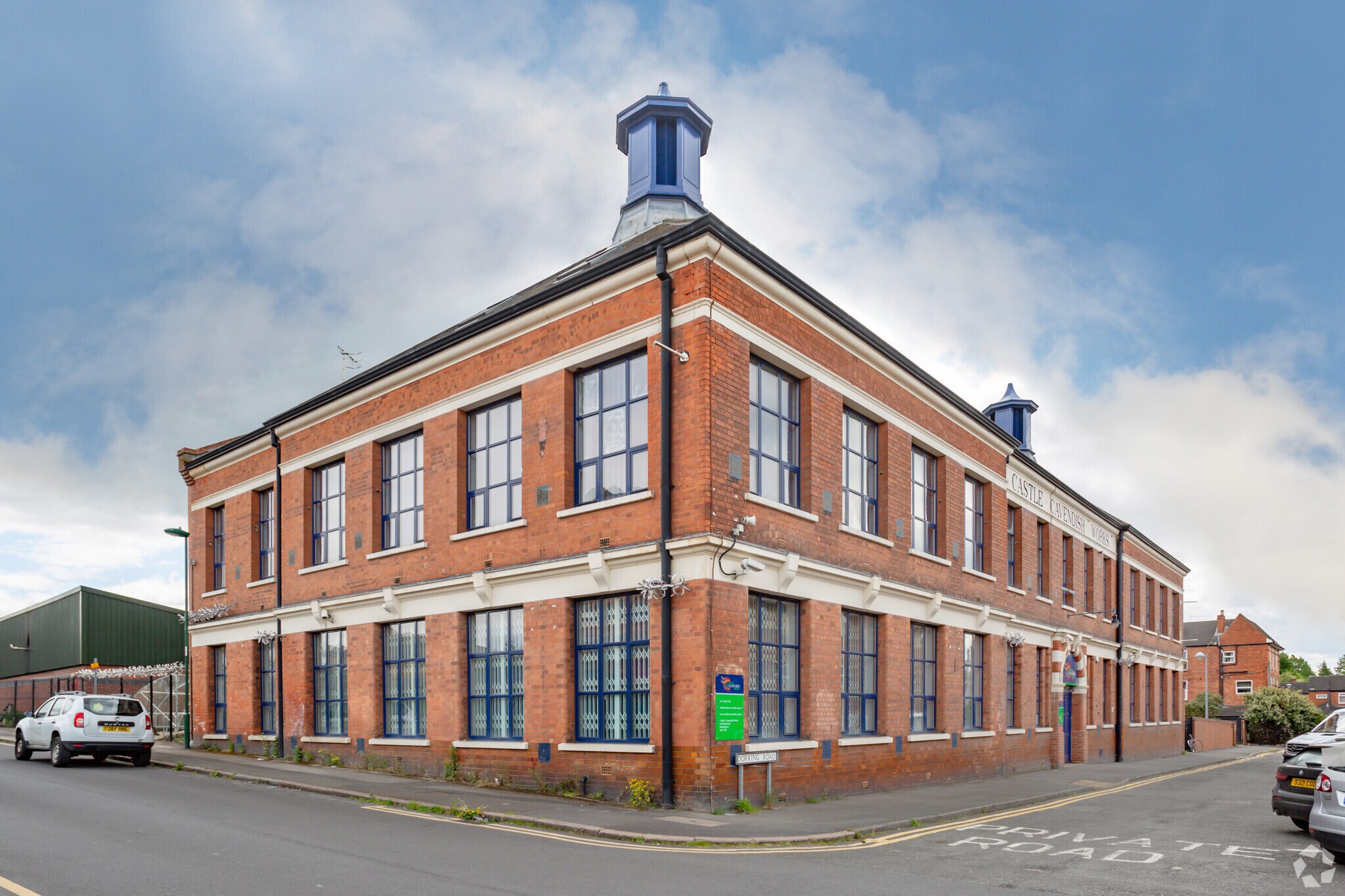 Dorking Rd, Nottingham à vendre Photo principale- Image 1 de 3