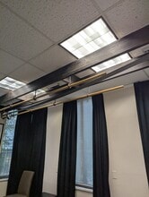 2222 Western Trails Blvd, Austin, TX for lease Interior Photo- Image 1 of 3