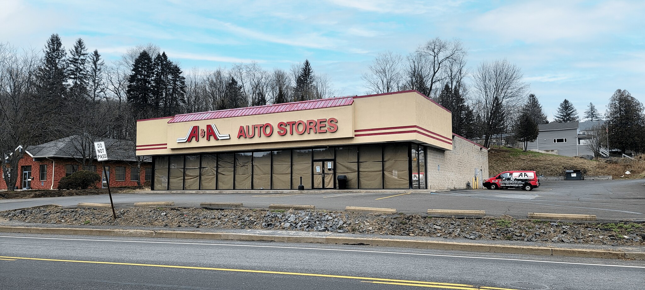 100 Tryon St, Honesdale, PA à vendre Photo principale- Image 1 de 1