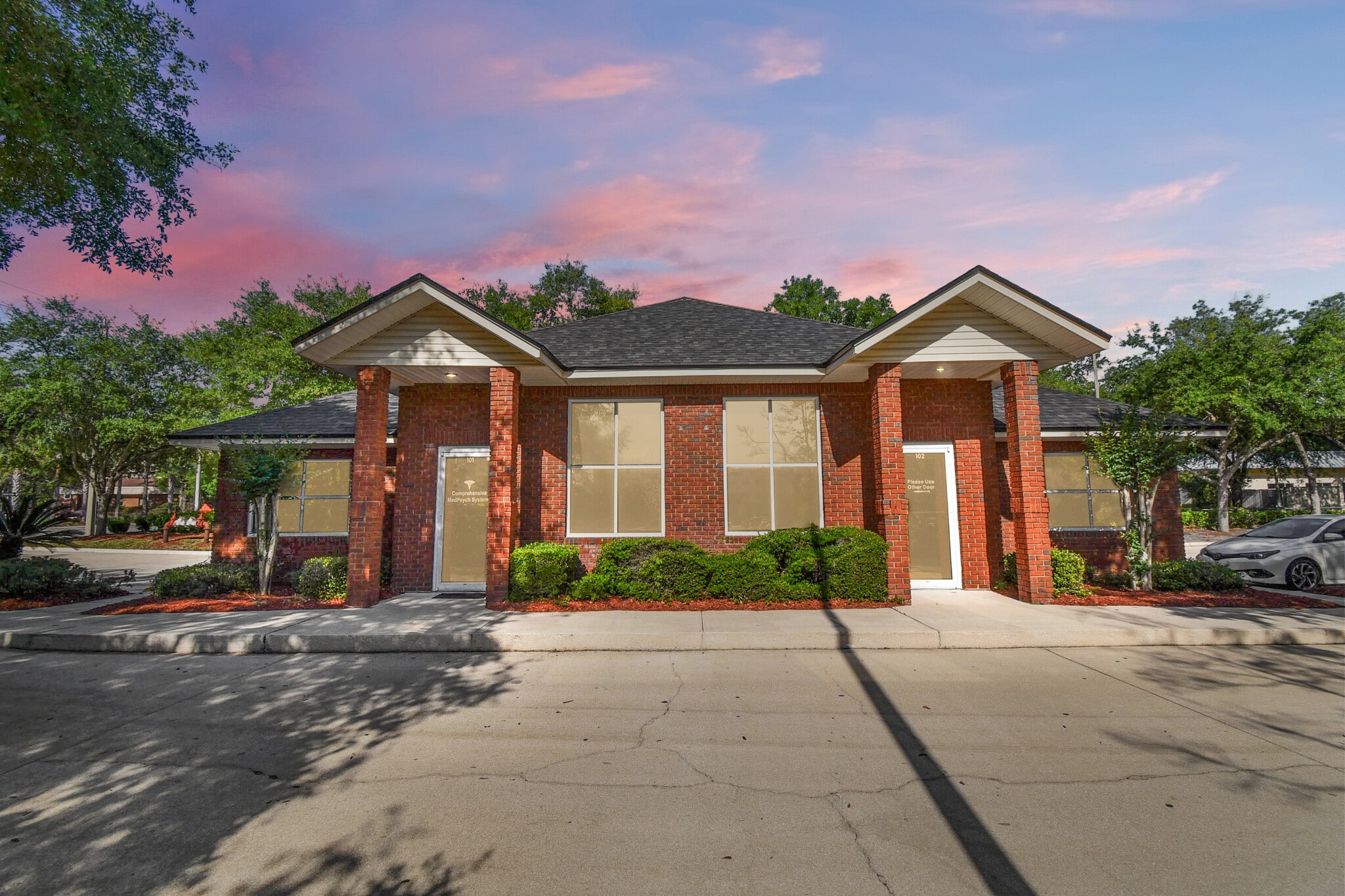 1555 Kingsley Ave, Orange Park, FL à louer Photo principale- Image 1 de 26