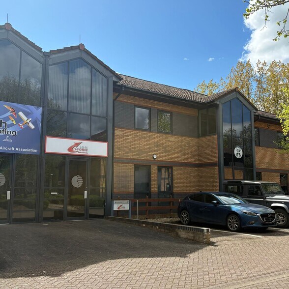 Trinity Way, Adderbury à vendre - Photo du bâtiment - Image 2 de 15