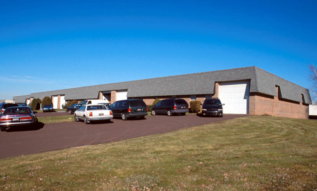 26 Steam Whistle Dr, Warminster, PA à vendre Photo principale- Image 1 de 1