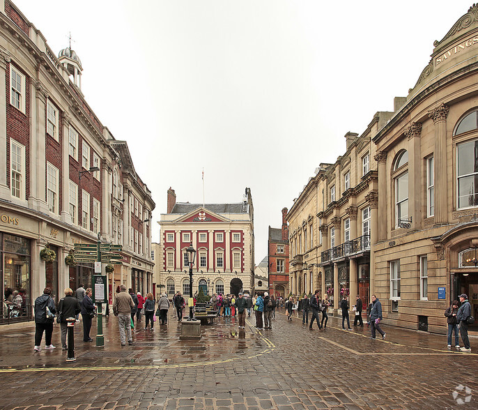 3 St Helens Sq, York à louer - Photo du bâtiment - Image 2 de 3