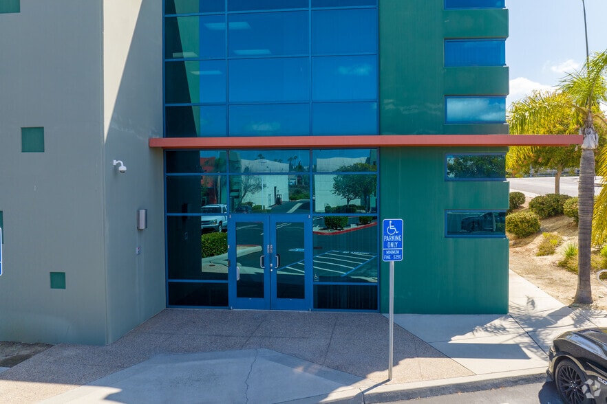 1201 Activity Dr, Vista, CA for sale - Building Photo - Image 3 of 4